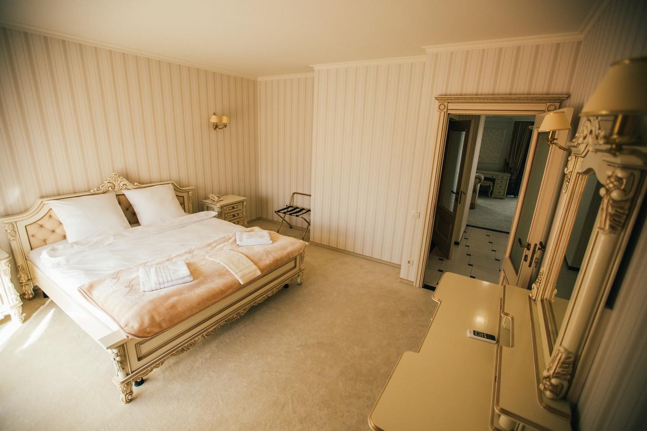 Prince Hotel